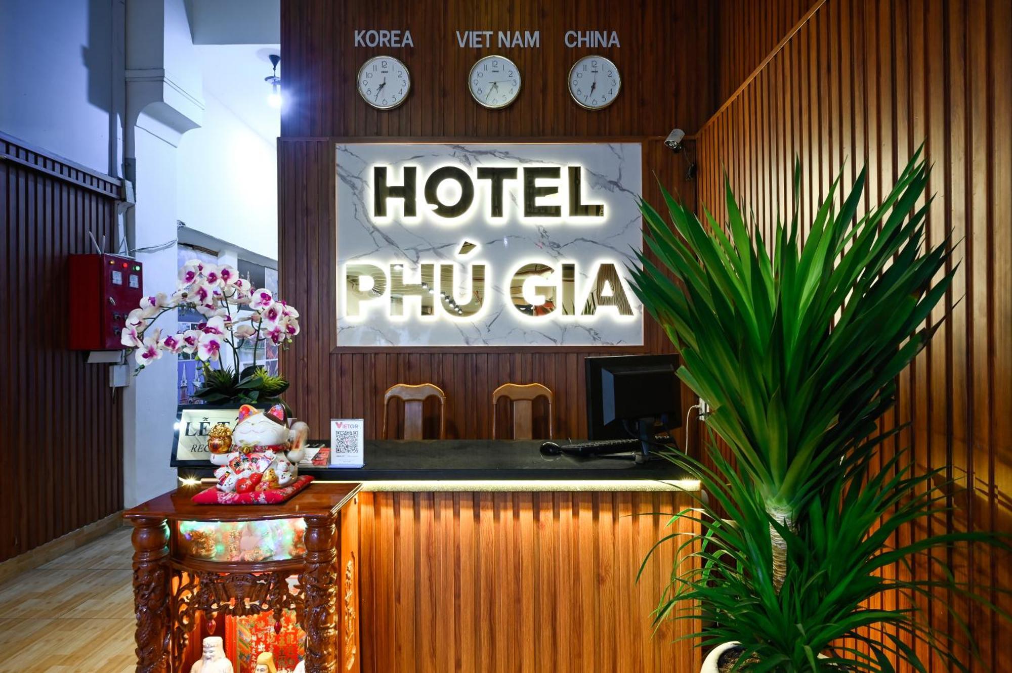 Phu Gia Hotel 193 Nguyen Thai Hoc Ho-Chi-Minh-Stadt Exterior foto